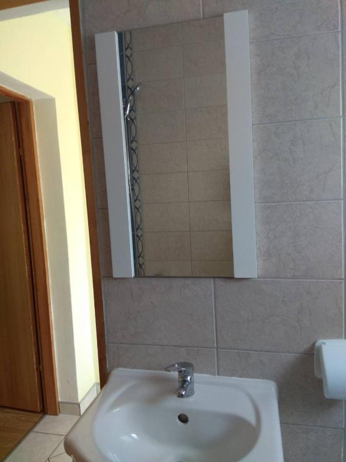 Apartment Bucic Vir Buitenkant foto